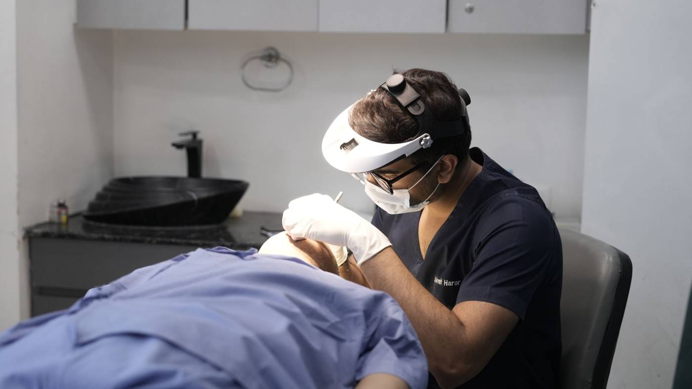 Dermatology clinic treatment