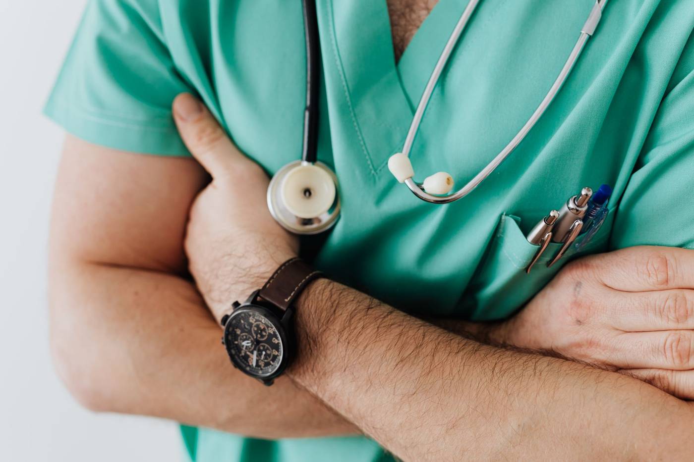 An Alignment Healthcare executive sold $550,000 in stock, but context matters: it was a prearranged trade, he kept $25…