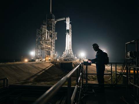 SpaceX $25 Billion Debt Sale: What It Means for Investors